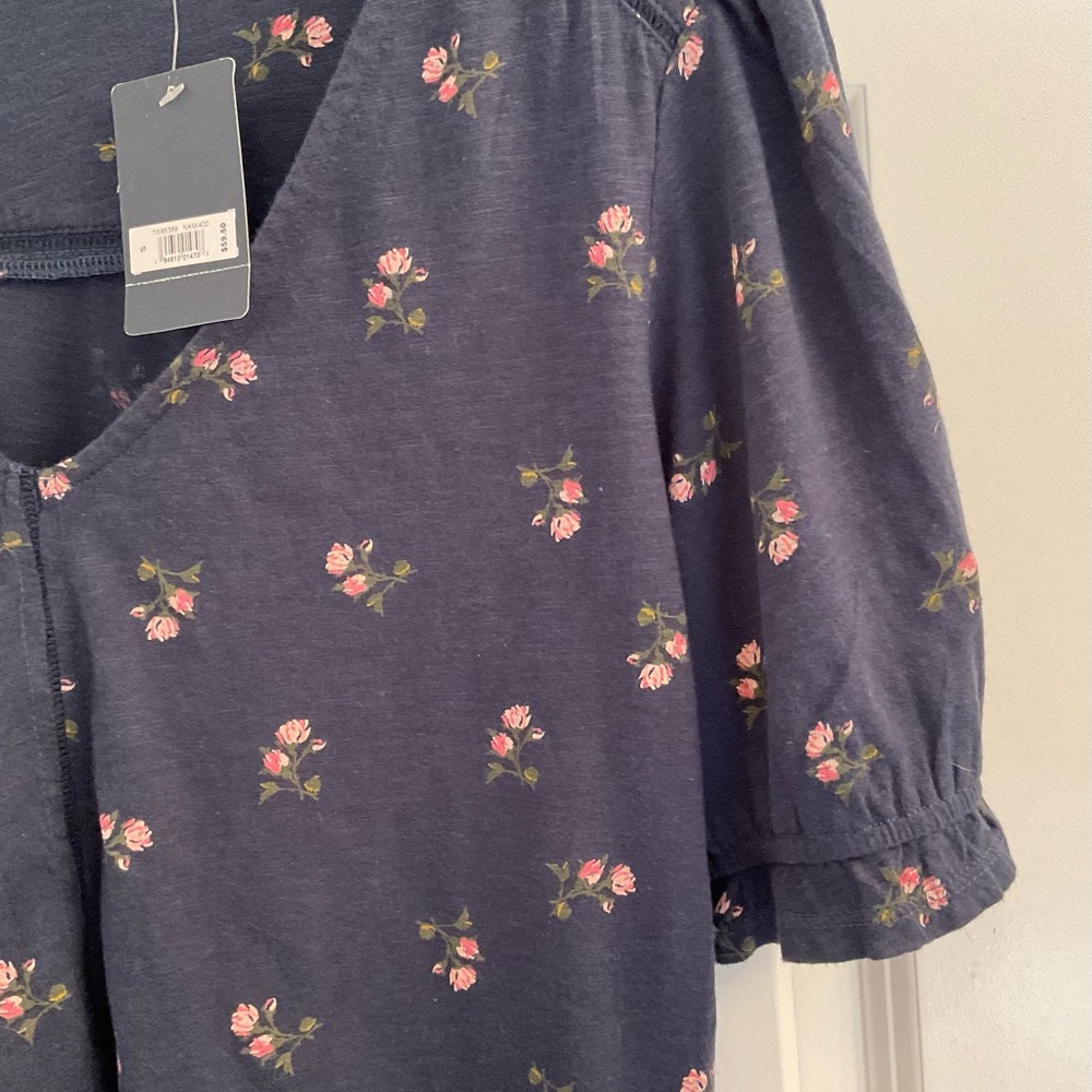 Lucky Brand Floral Ruffle Short Sleeve Top - NWT - Small - Picture 6 of 10